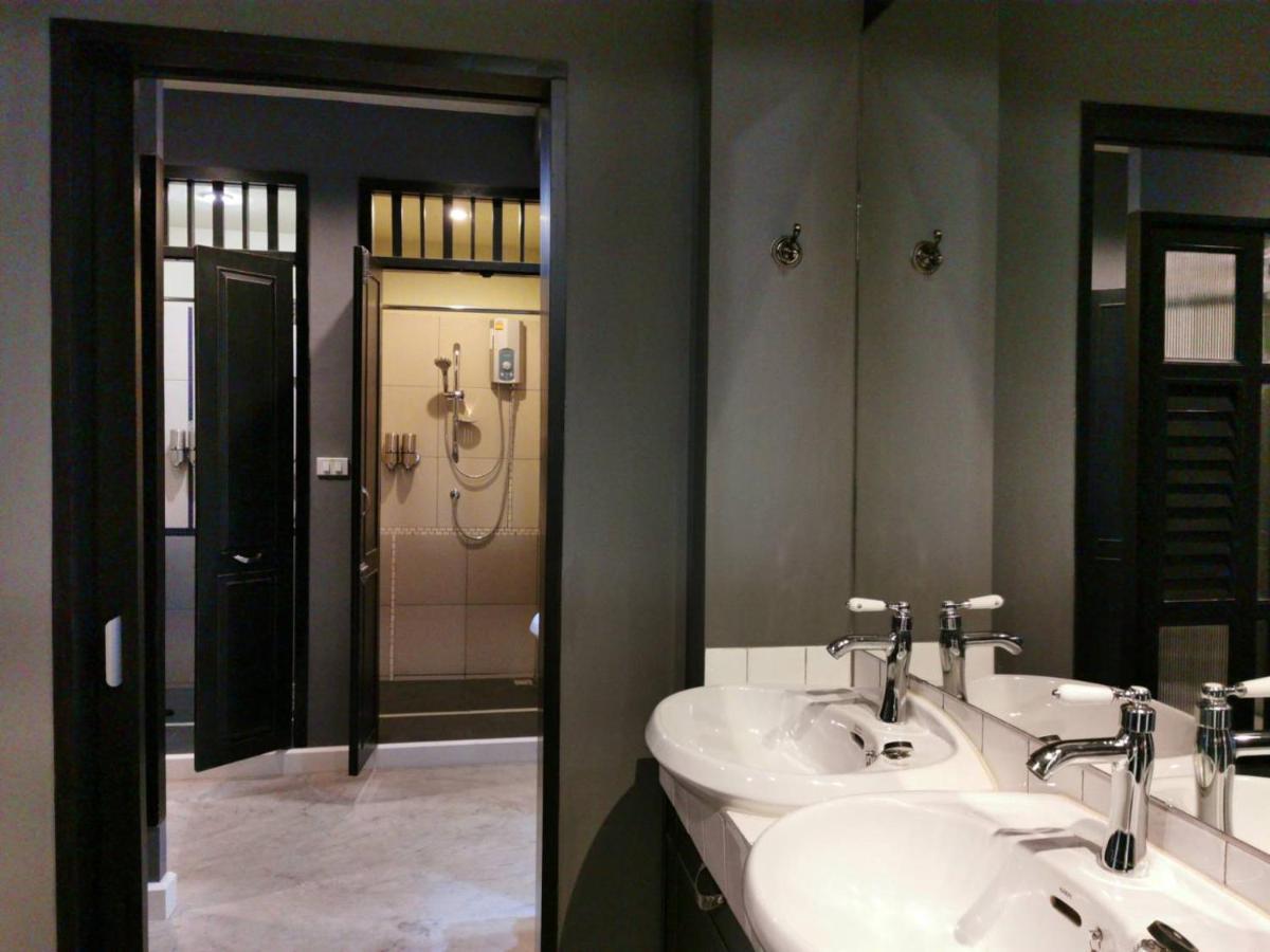 مبيت وإفطار بانكوك Chomm House الغرفة الصورة